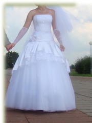 Свадебное платье. сшитое по индивидуальному заказу