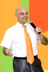 Профессиональный ведущий,  тамада свадьбе,  юбилею,  корпоративу в Бресте. Подробности на сайте www.kurmysa.by